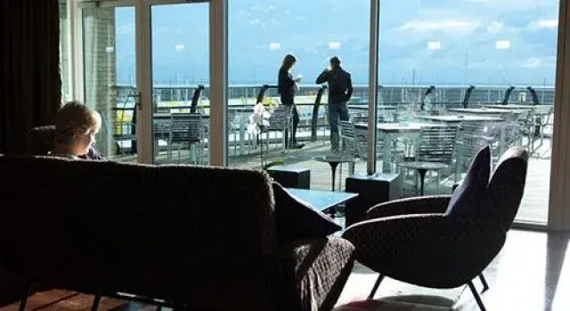Balcony & Terrace