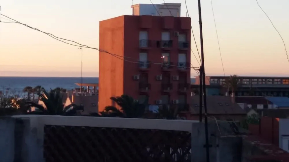 APARTMENTSUITESPAIN Beach Economy