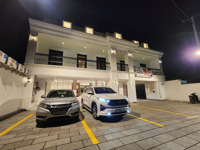New Nusa Indah Hotel Kadipaten in Majalengka