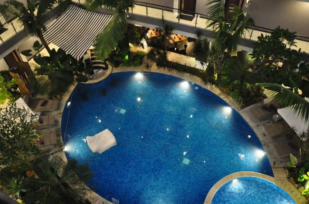 Amaroossa Suite
