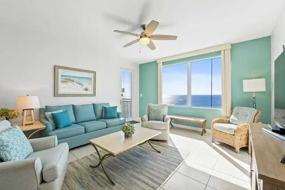 4 Bedrooms Standard room with ocean view