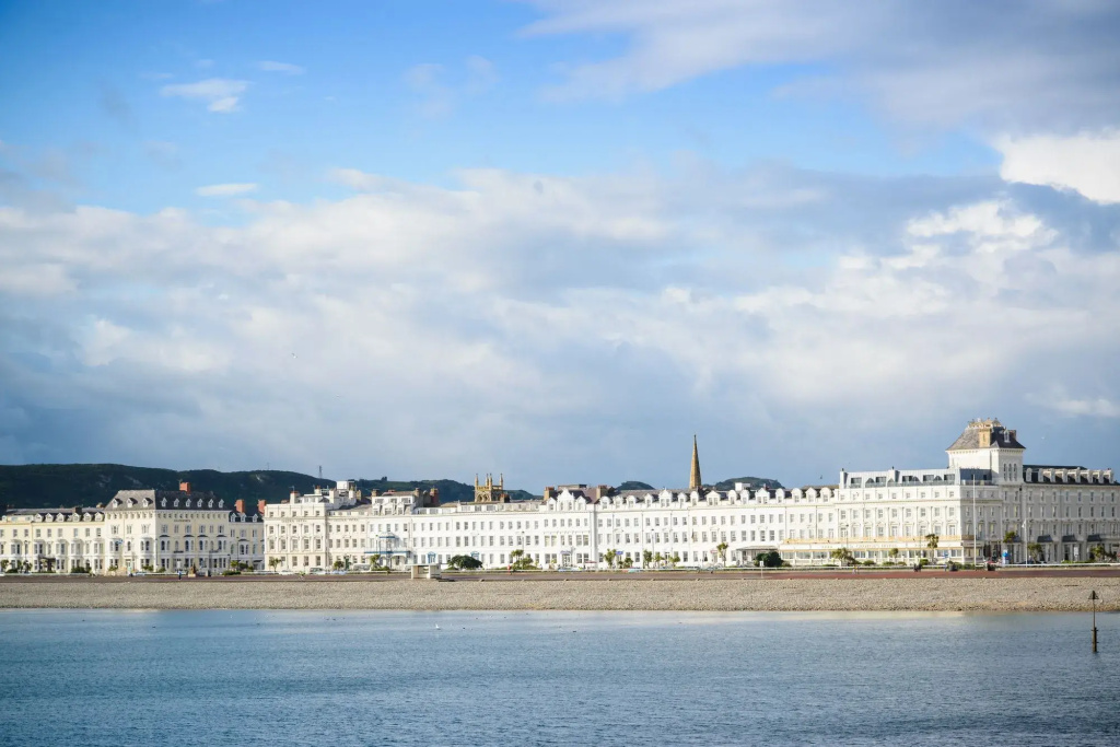 Somerset Hotel - Général