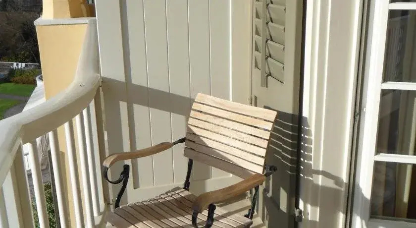 Balcony & Terrace