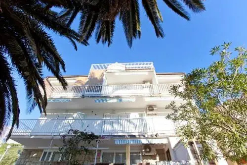 Apartments Klarić
