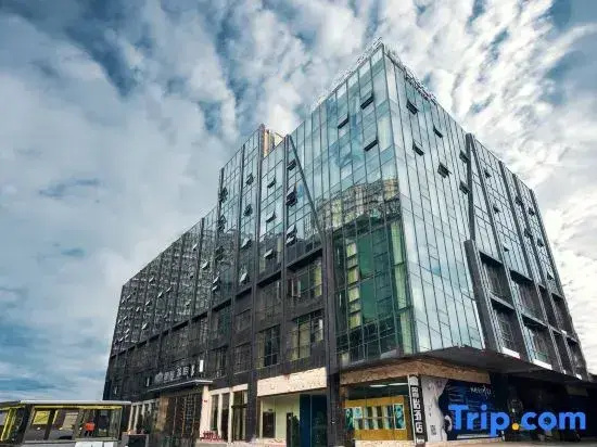 Xinyi Hotel