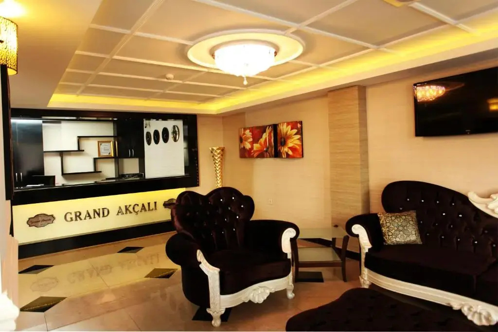 Lobby & Reception