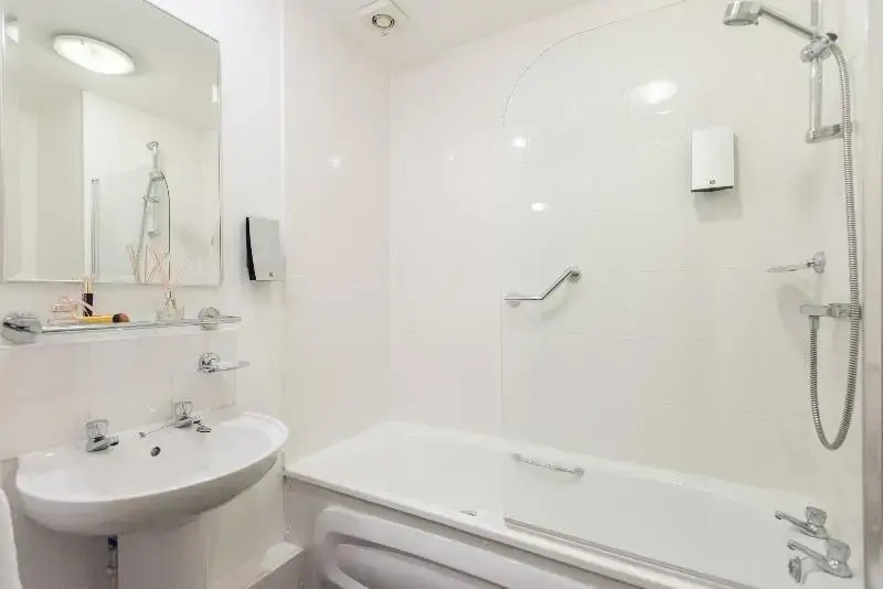 PREMIER SUITES Birmingham - Chambres