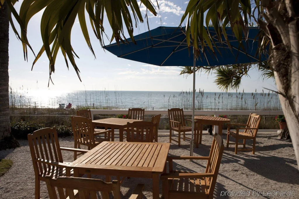 Naples Beach Club, A Four Seasons Resort - Général