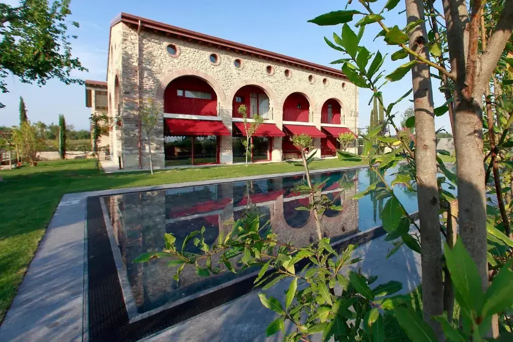 Hotel photo 18