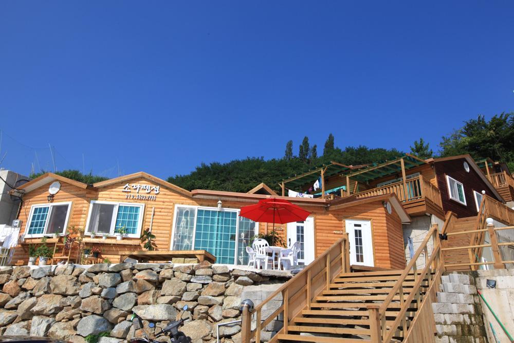 Отель Youngduk Sora Pension в Гэмджин-Ри