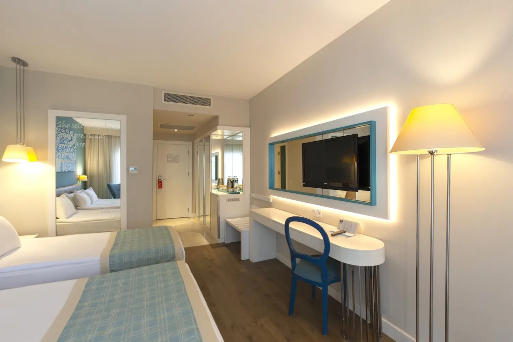 Hotel photo 38
