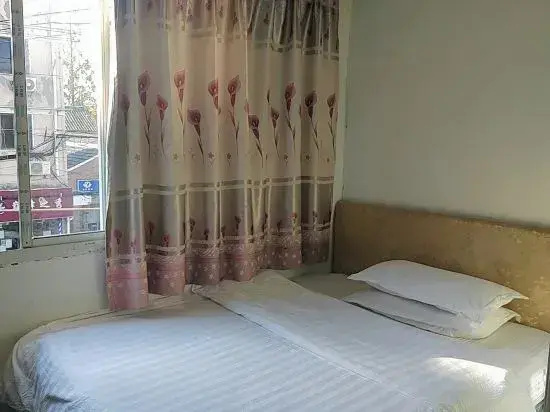 Fenyou Hostel