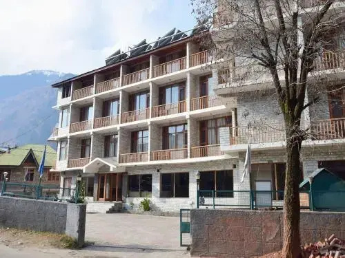 Sarthak Resort by OYO Rooms