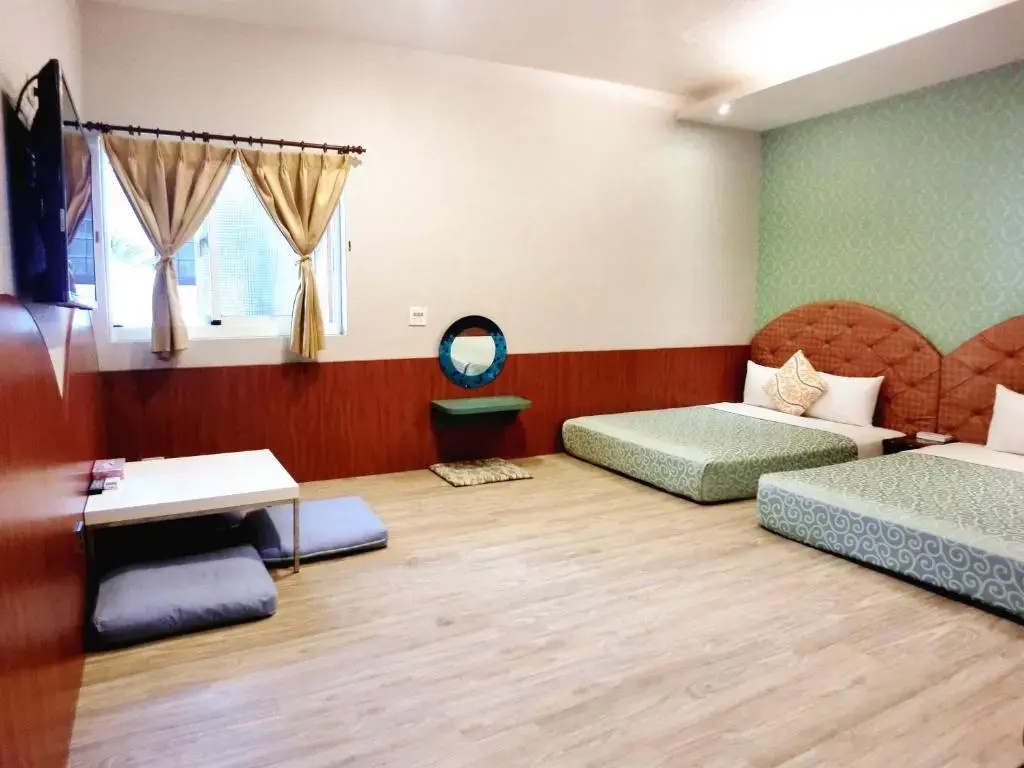 Standard Quadruple room