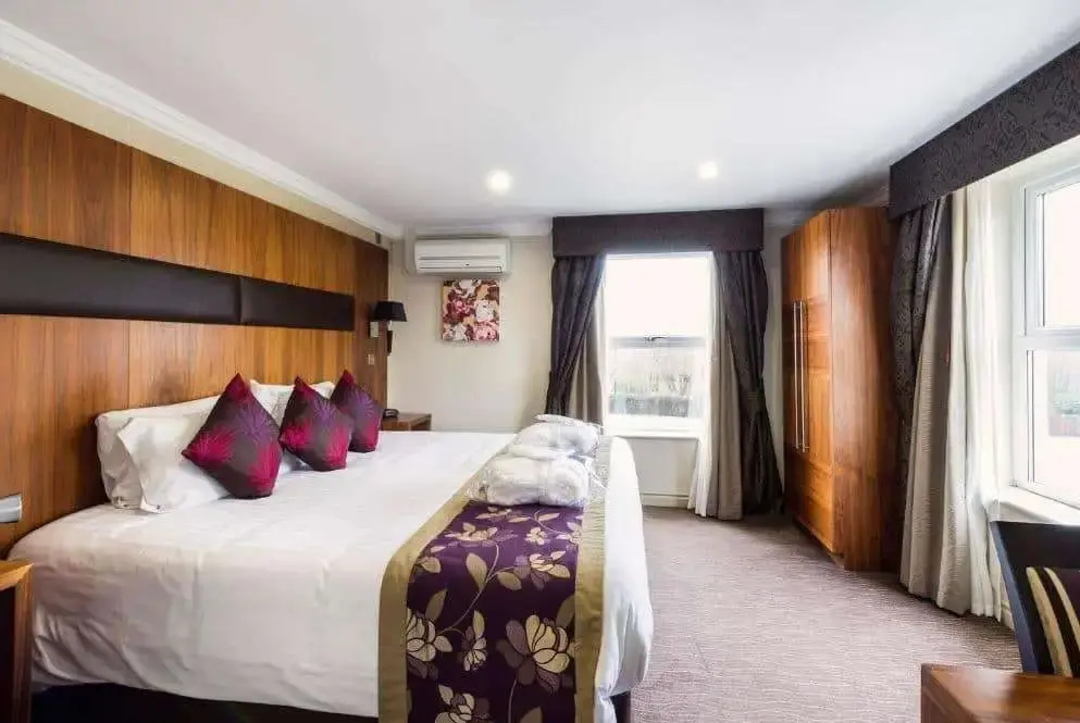 Ramada by Wyndham Cheltenham