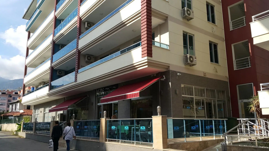 Midi Suites & Hotels
