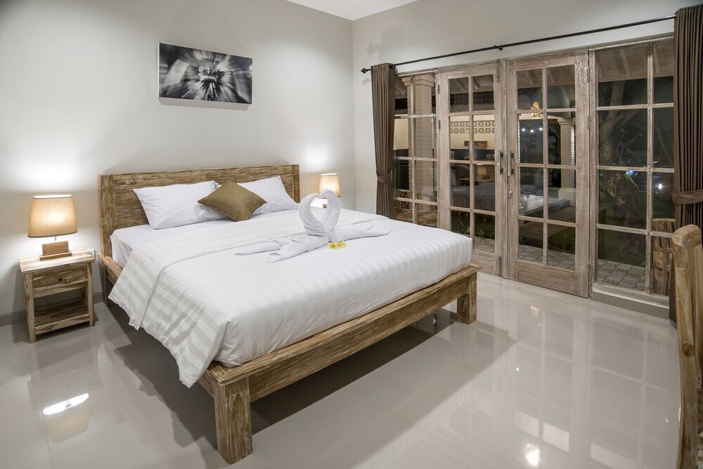 gallery_image_hidden_27