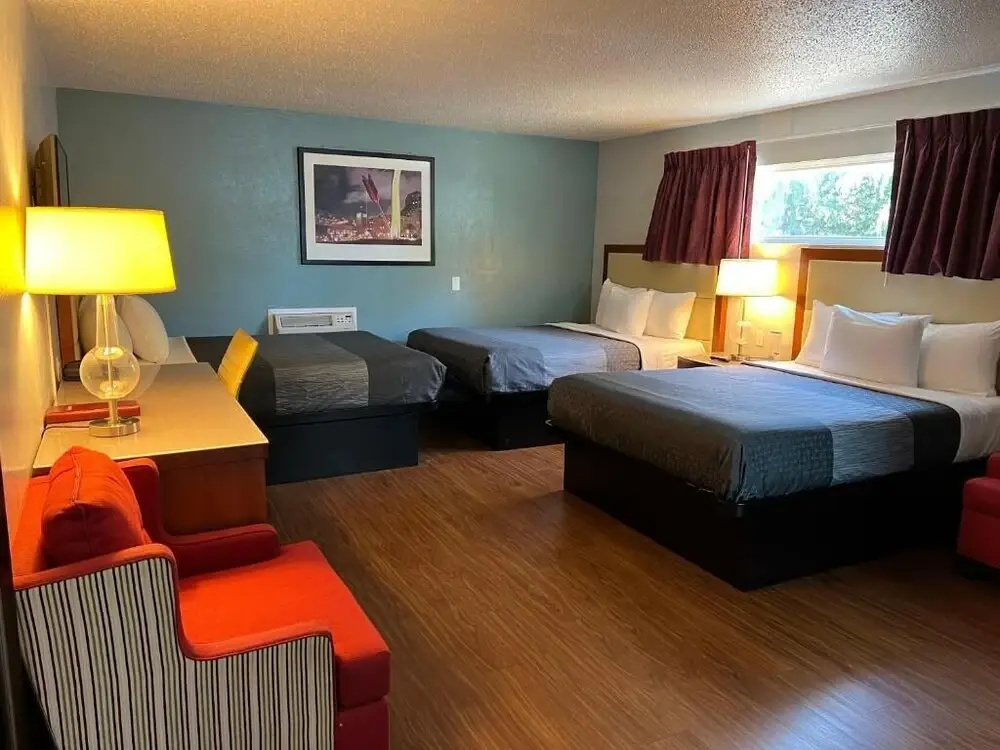 Standard Triple Family room
