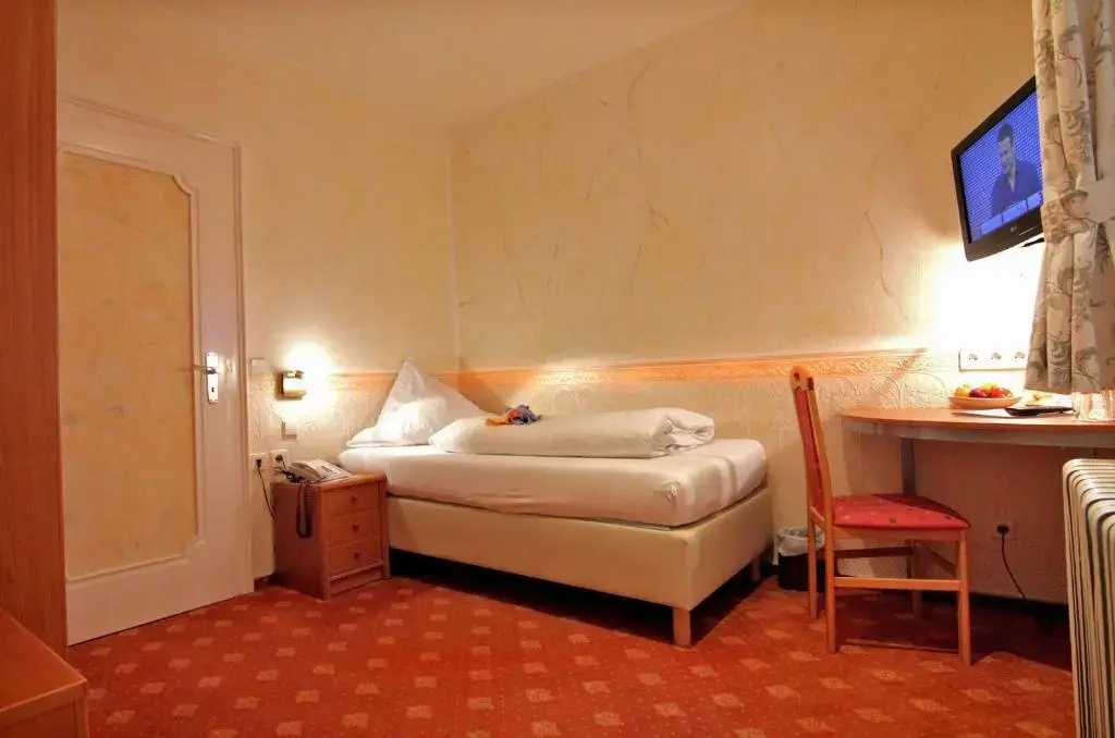 Hotel Weingärtner - Chambres
