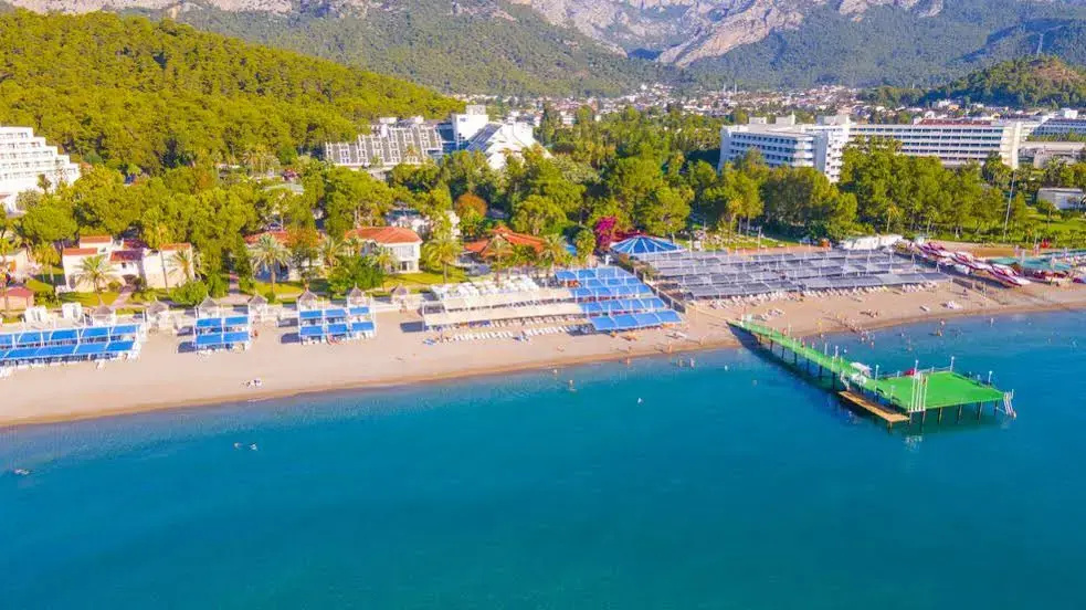 Beach & Waterfront