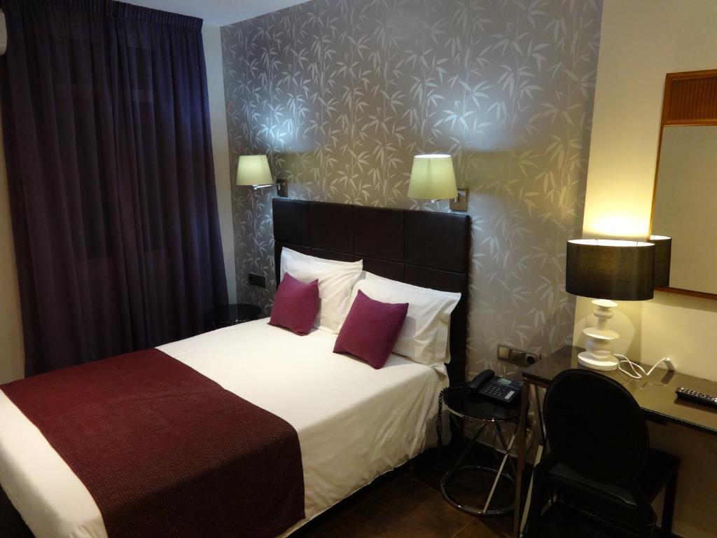 Hotel Lloret Rambles Barcelona - 10