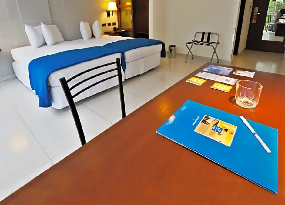 Hotel LP Santa Cruz Centro - Chambres