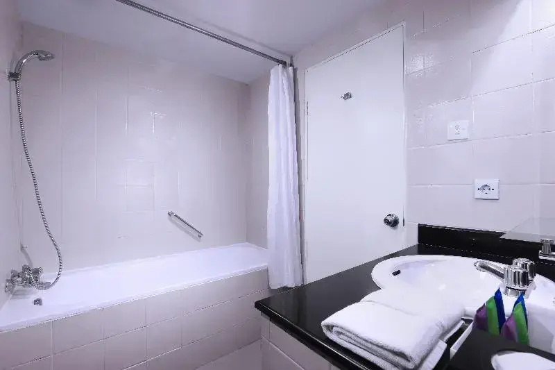 Horison Ultima Suite & Residence Rasuna Jakarta - Chambres