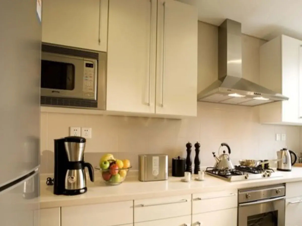 Lanson Place Jin Qiao Service Residences - фото 18