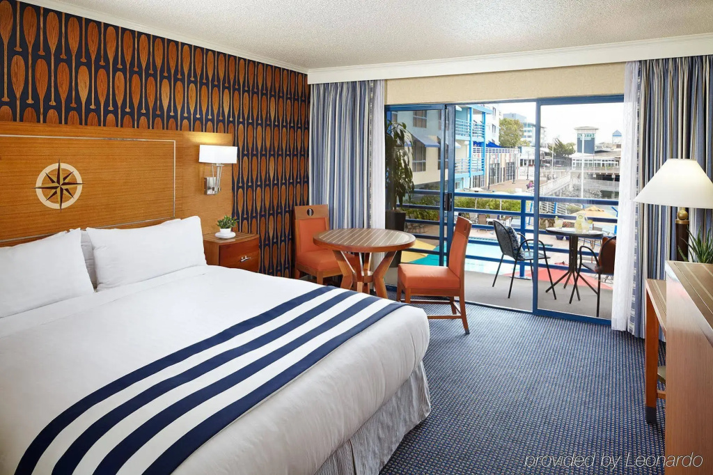 Waterfront Hotel, part of JdV by Hyatt (12381) - Général