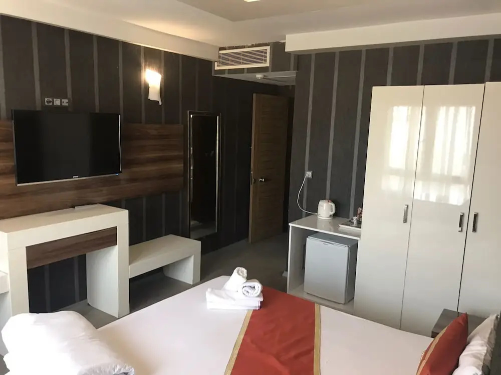 Hotel photo 2
