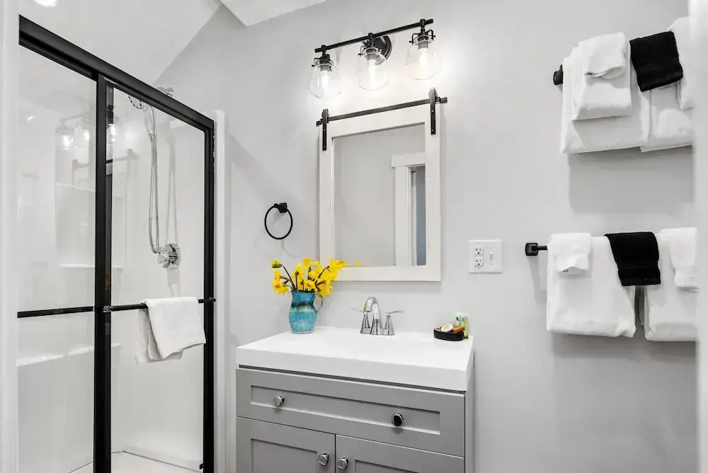Lamberts Cove Inn - Chambres