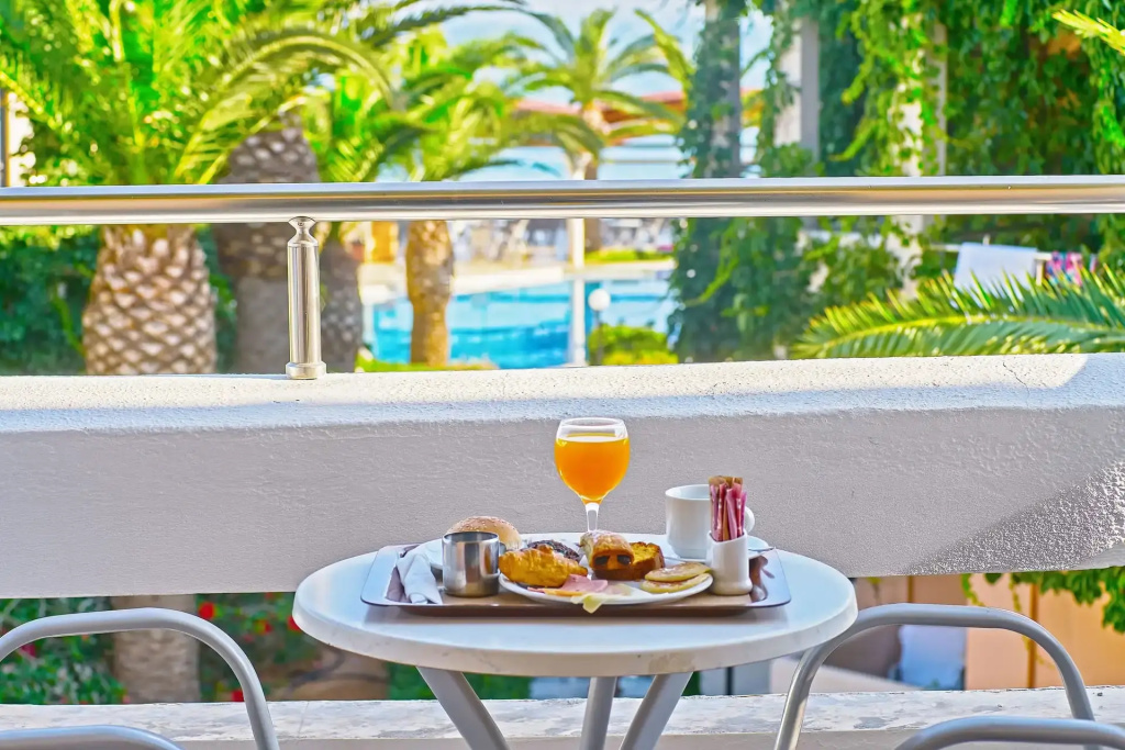 Eva Bay Hotel On The Beach Adults Only - Chambres
