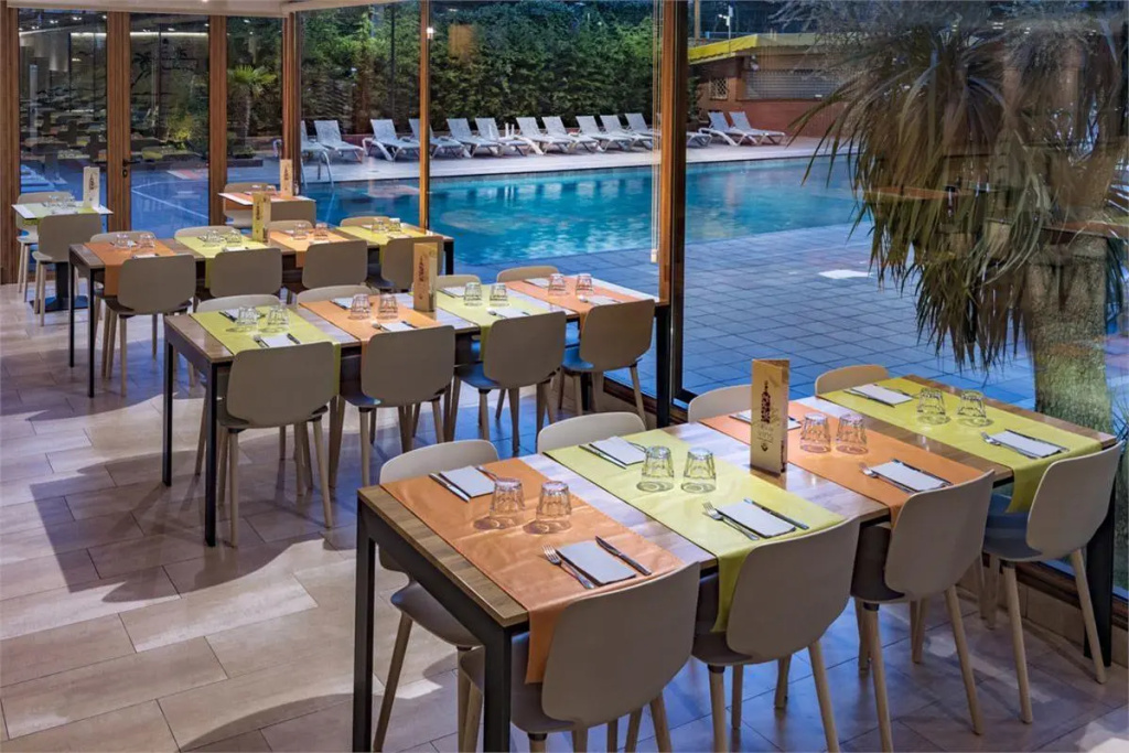 President Calella Hotel, Коста Барселона, Іспанія мініатюра 30