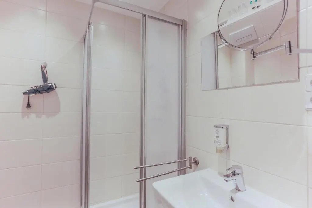 Hotel Zur Alten Oder Frankfurt - Chambres