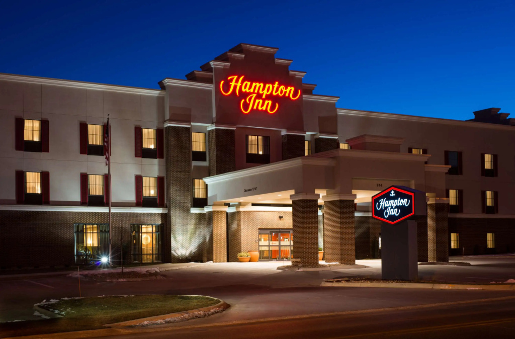 Hampton Inn Orange City - Photo 1