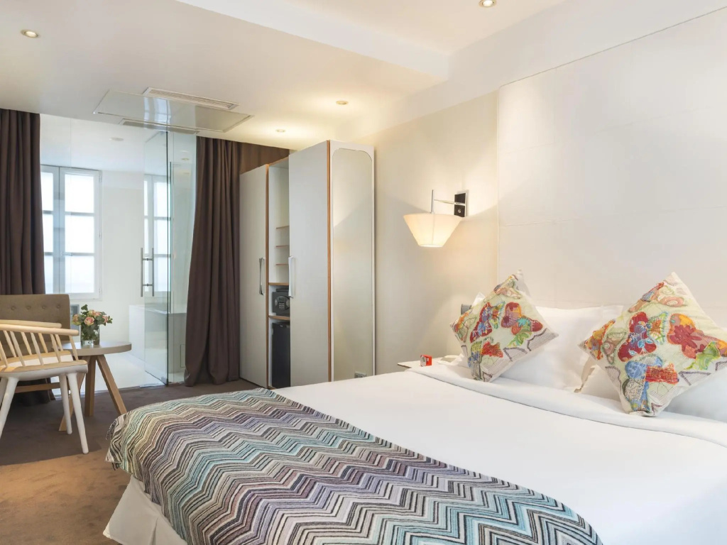 Le Placide Saint Germain des Pres 73