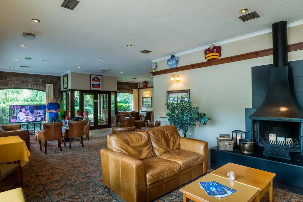 Parkway Hotel & Spa