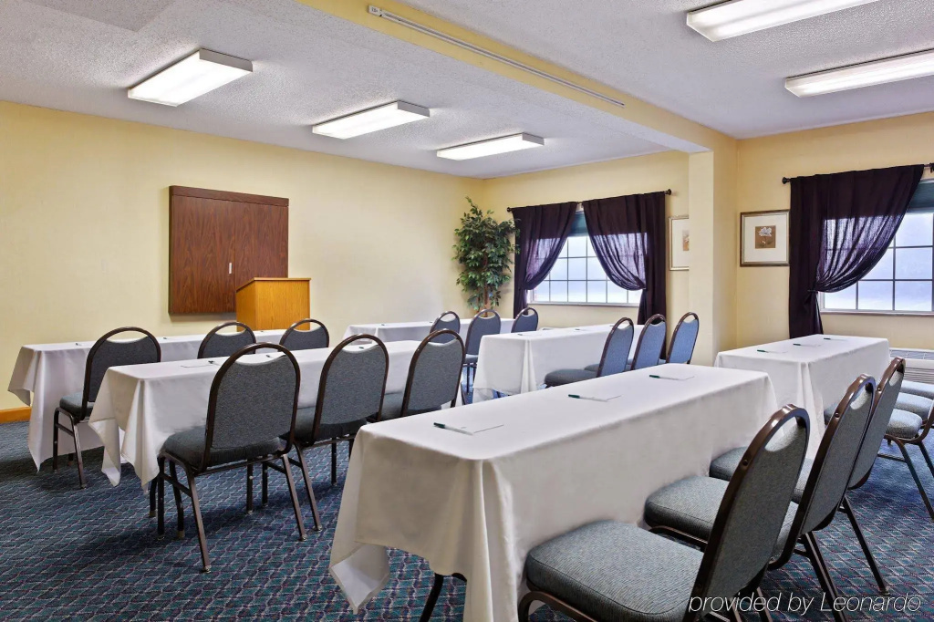 Country Inn & Suites by Radisson, Charlotte I-85 Airport, NC - Général
