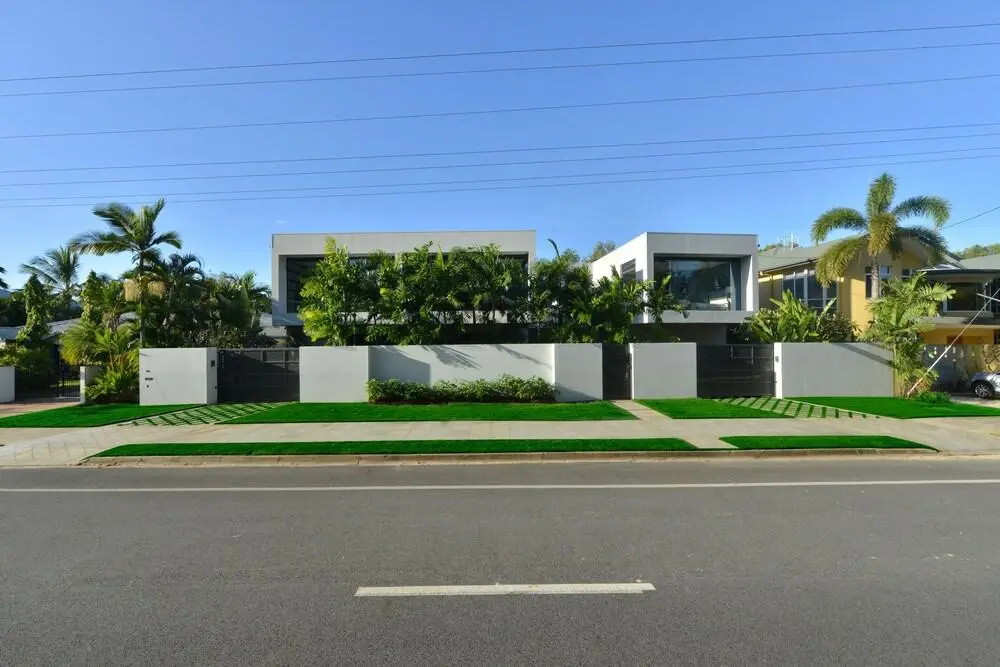 Glass House on the Beach - Général