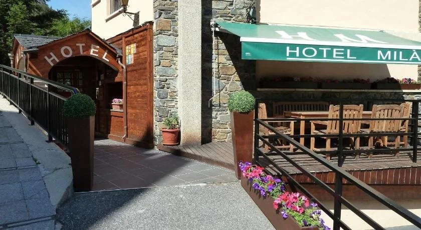 Hotel Mila