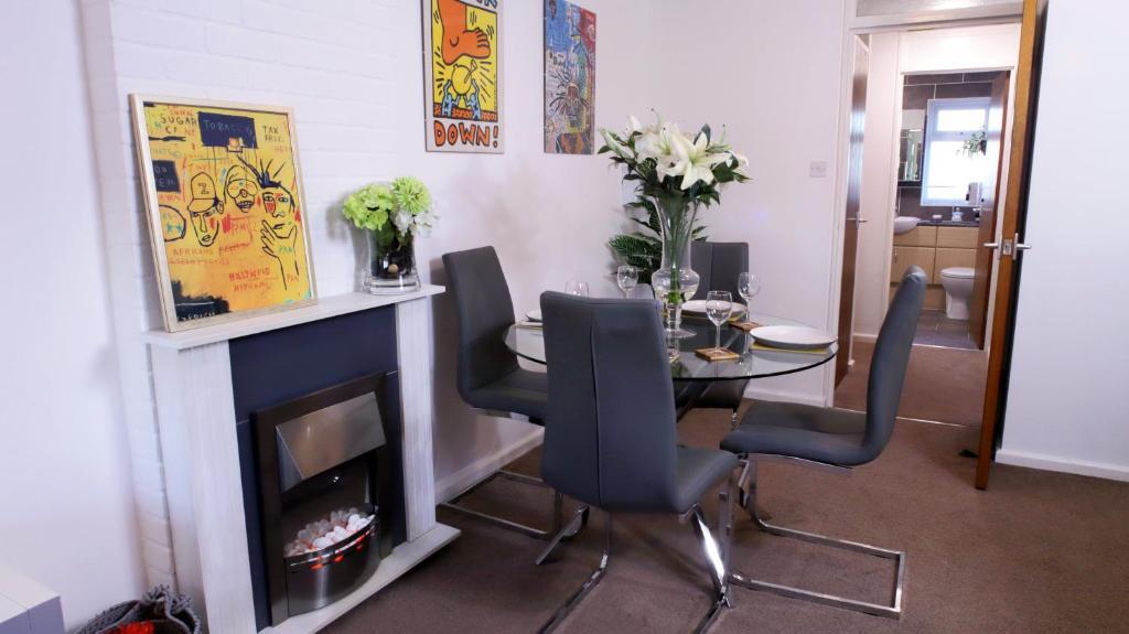 Отель FREE parking, Central Location,1 Bedroom Apartment near Tattersalls, фото 13