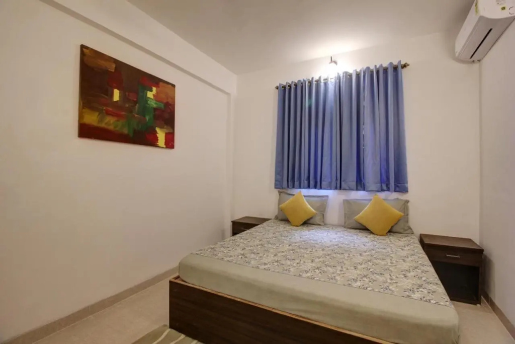 Rahul Service Apartment