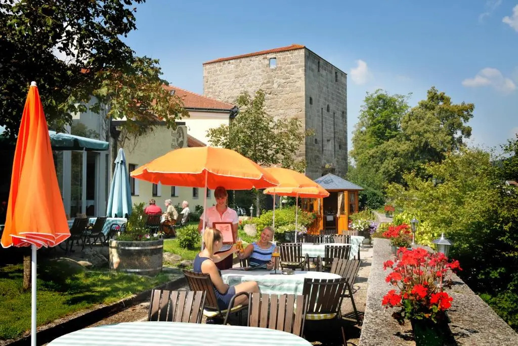 Hotel Zum goldenen Hirschen - Chambres