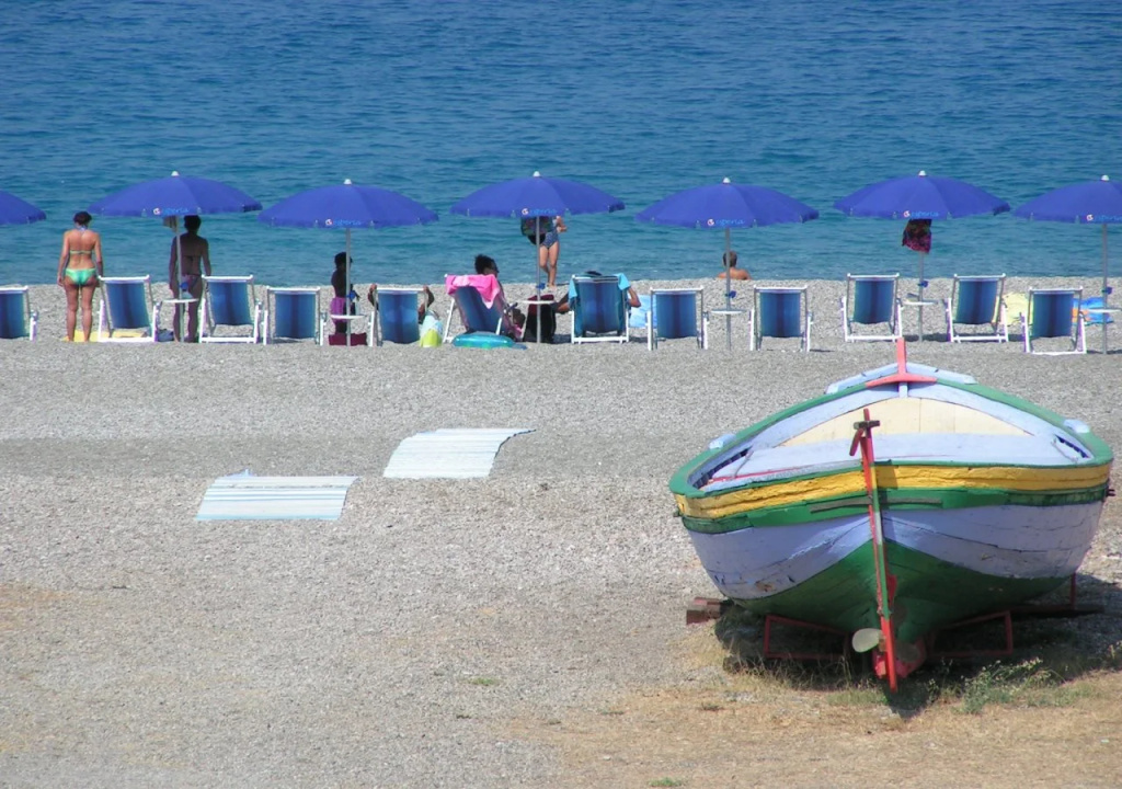 Beach & Waterfront
