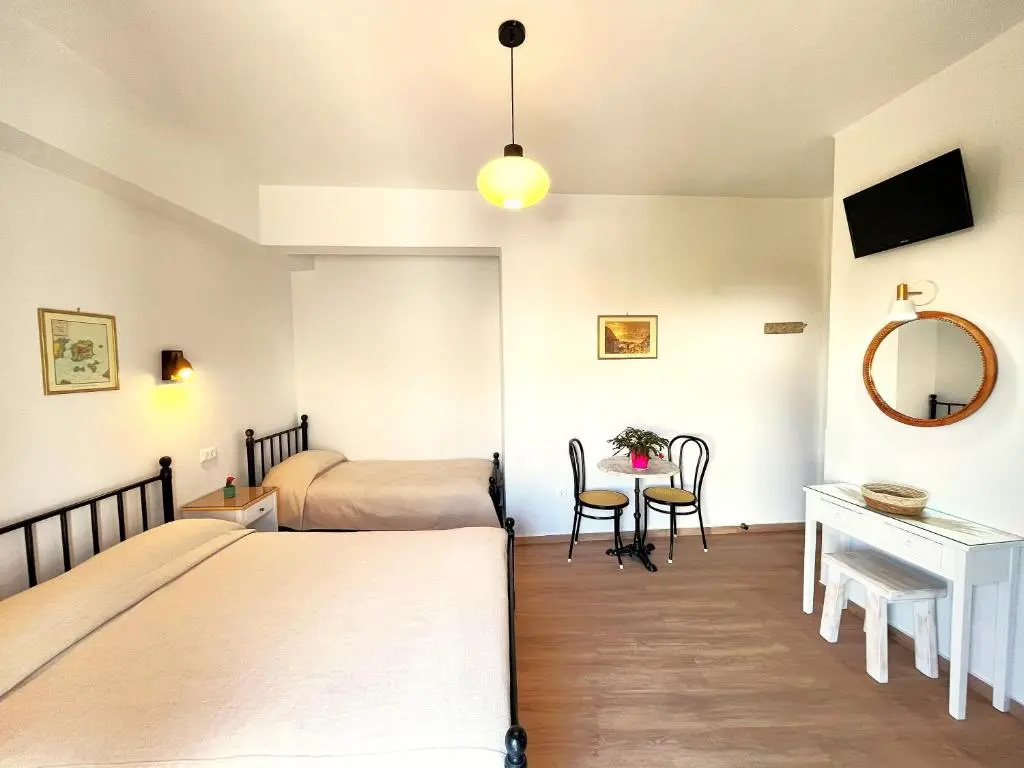 Pefkakia Park - Chambres