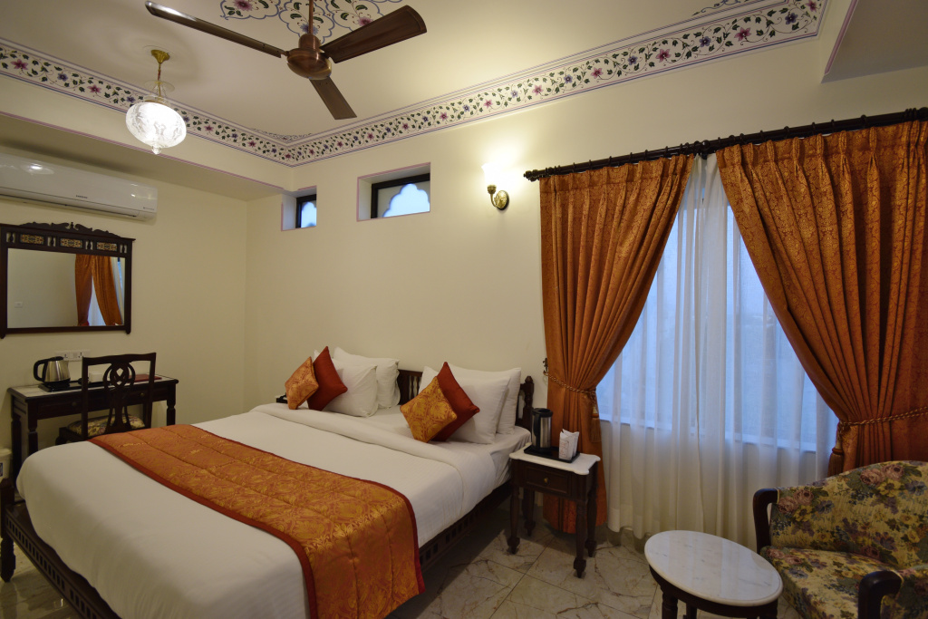 Umaid Residency - A Regal Heritage Home image 5