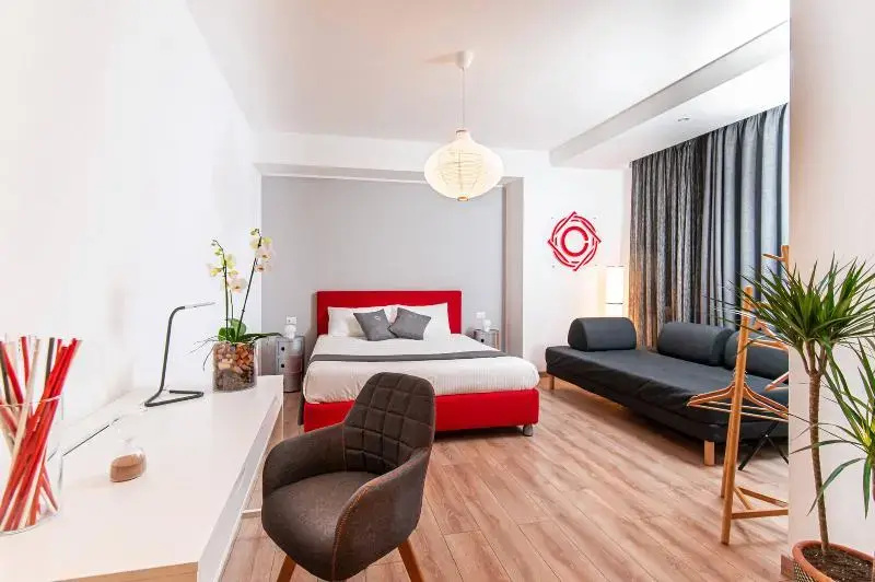 Standard Triple room