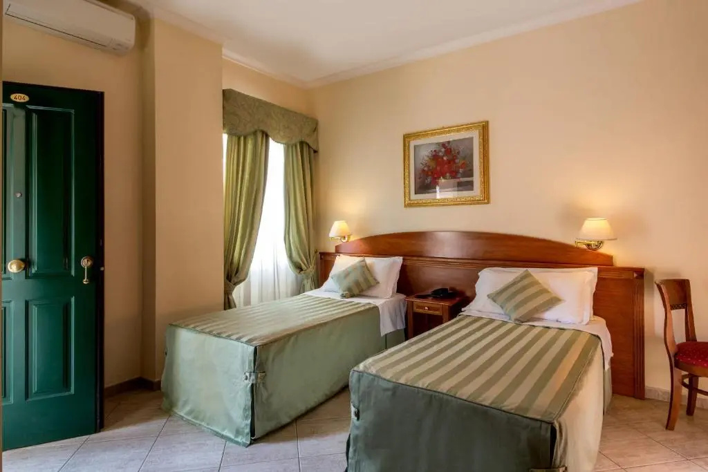 Triple room