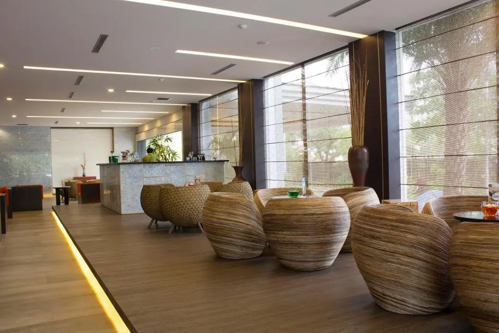 Rattan Inn Hotel — фото 2