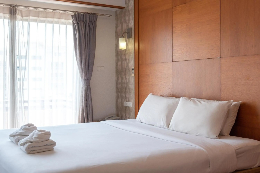 Nonthaburi Palace Hotel — фото